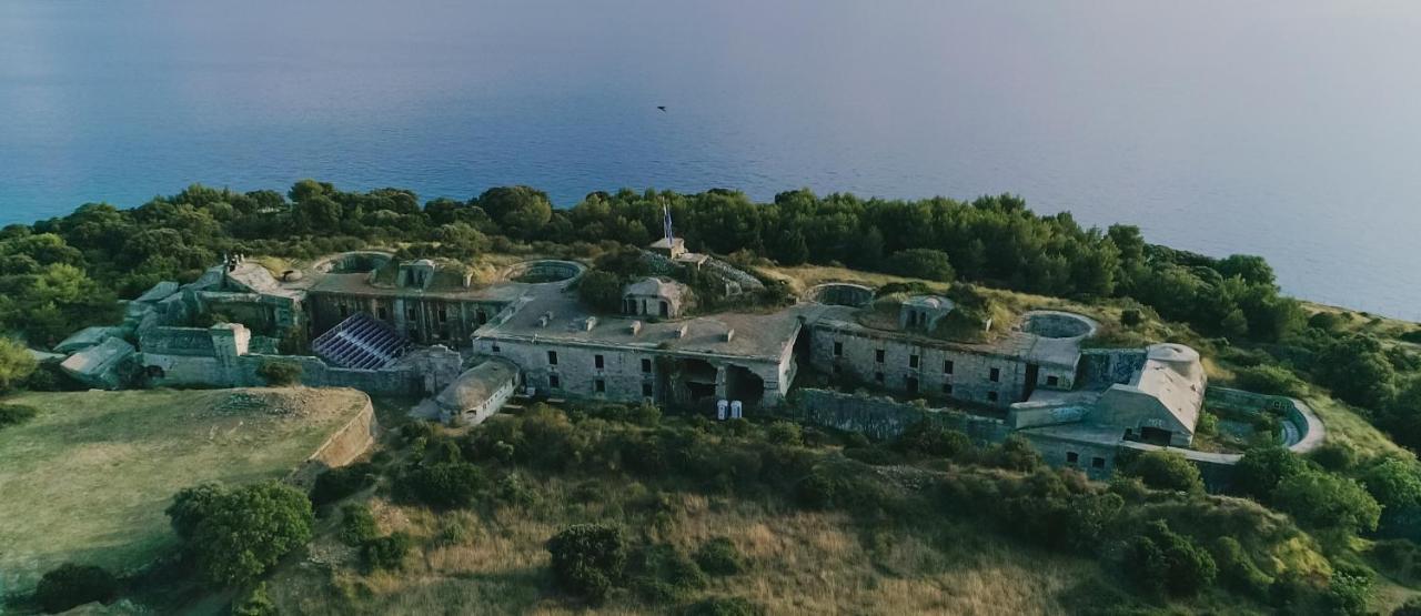 Mon Perin Castrum - Apartman Valentina Бале Екстер'єр фото